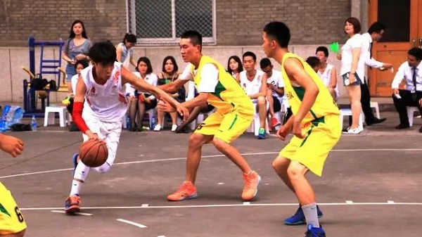 遠行地產與天安門武警部隊聯誼活動 遠行地產與天安門武警部隊聯誼活動